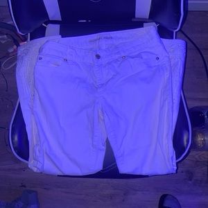 Michael Kors Slim Fit Women’s Jeans with unique design